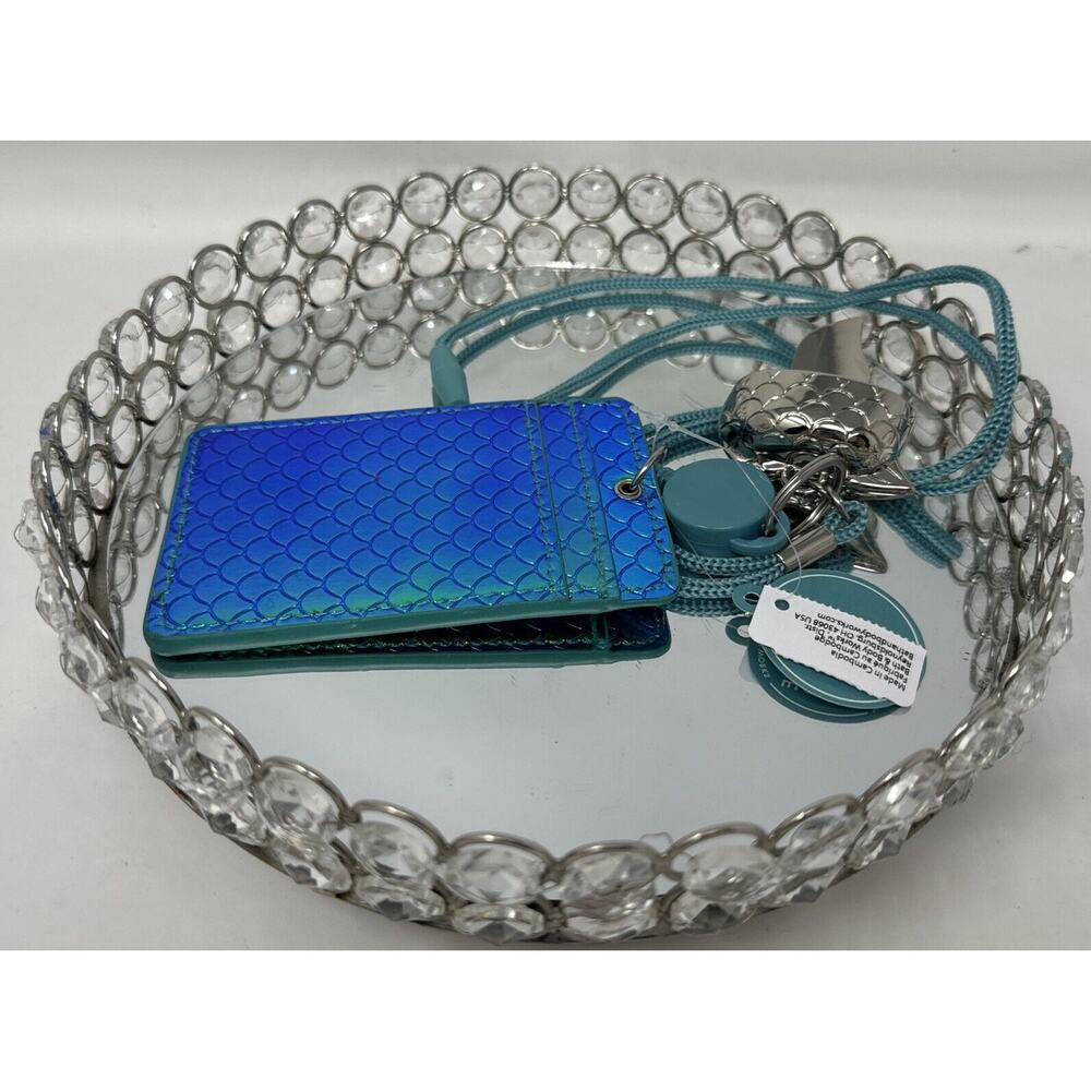 Bath & Body Works Wearable Green Mermaid Scales ID Card Pocketbac Holder Lanyard